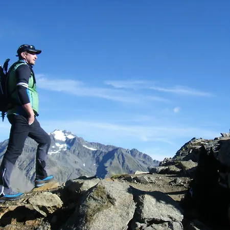 Jakob-adults Only Daire *